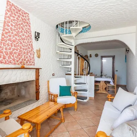 Il Fenicottero - Beachfront House Super Sea-view Funtana Meiga